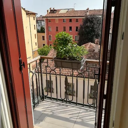Residenza San Pietro Apartment Vicenza Exterior photo
